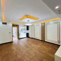 فروش-65-متری-دوخواب-کف-پارکت-سنددار