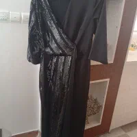 پیراهن مجلسی در حد نو   مهاجران.  قیمت ۱۶۰۰