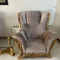 مبل ۷ نفره سالم با ۶ صندلی غذاخوری|مبلمان خانگی و میز عسلی|اسلام‌شهر, شهرک الهیه|دیوار