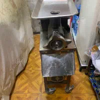 چرخ گوشت صنعتی ۳۲|کافی‌شاپ و رستوران|تهران, شهرک طالقانی|دیوار