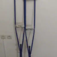 یکجفت عصای زیر بغل