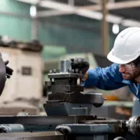 نیروی فنی  آشنایی با ماشینکاری( تراشکاری -فرزکاری)