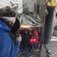 جوشکار co2 وکارگر ساده