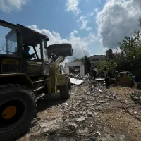 تخریب ساختمان گود برداری و خاکبرداری|خدمات پیشه و مهارت|آمل, |دیوار