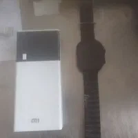 ساعت مچی و پاور بانک