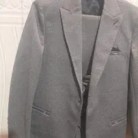 کت شلوار درحدنونو سلامت یه دفعه استفاده شده