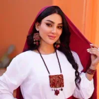 گردنبند و گوشواره و دستبند انار مناسب یلدا