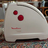 یک عدد چرخ گوشت مولینکس فرانسه مدل hv8 1700