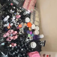 وسایل کاشت ناخن  و میز و صندلی کاشت فروش فوری|آرایشی، بهداشتی، درمانی|شیراز, لشکری‎|دیوار