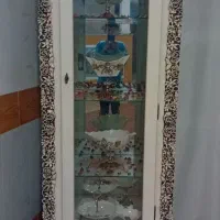 گنجه با دکوری داخلش