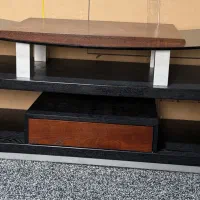 زیر تلوزیون