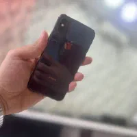 آیفون xs با حافظه ۶۴ گیگ