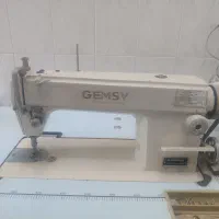 چرخ خیاطی GEMSY در حد نو