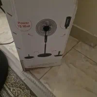 پنکه نو فقط از کارتن بیرون اومده