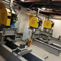 شاگرد نصب آسانسور