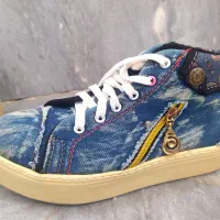 کتونی دخترانه|کیف، کفش، کمربند|اراک, |دیوار