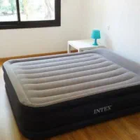 تخت تشک بادی بلند پمپ برقی دار اینتکس نوآکبند پلم|رختخواب، بالش، پتو|اصفهان, شاهزید|دیوار