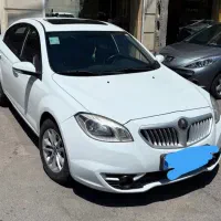 برلیانس۳۳۰ مدل ۹۷ سفید اقساطی/شرایطی فقط|خودرو سواری و وانت|تهران, تهرانپارس غربی|دیوار