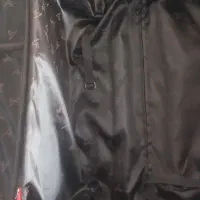 چمدان|کیف، کفش، کمربند|رشت, نخودچر|دیوار