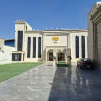 تالار لیانا استخدام می‌کند