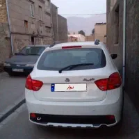 کوییک سفید۱۴۰۱