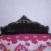 تختخواب 2نفره همراه با2 پایتختی کارکرده ولی سالم