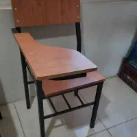 صندلی دانشجویی
