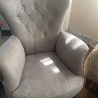 مبل و میز ناهارخوری