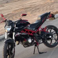 بنلی ۱۵۰ نیوفیس