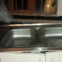 سینگ نونو با کابینک زیر سینگ یه ابچکان