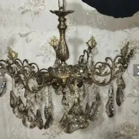 لوستر برنج ۸ شاخه کاملا سالم و بدون ایراد