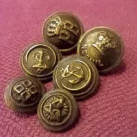 ۶ عدد دگمه برنز عتیقه
