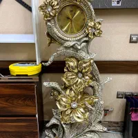 ساعت ایستاده