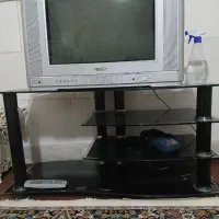 تلوزیون 21 و میز تلوزیون