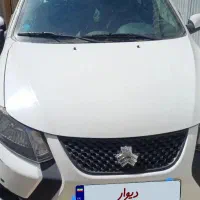 کوئیک rسفیدمشکی مدل۴۰۲درحدصفر