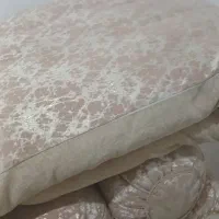 فروش بالشت و کناره|رختخواب، بالش، پتو|لردگان, |دیوار