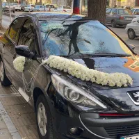 ماشین عروس و دسته گل عروس