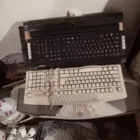 دوعدد کیبورد باکارتن یکی نو