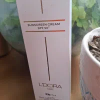 کرم ضد آفتاب spf50برند ledora،مرطوب کننده