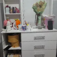 دراور و اینه|تخت و سرویس خواب|رشت, دیانتی|دیوار