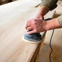 نیروی ساده جهت کار در کارگاه رنگ چوب و ام دی اف