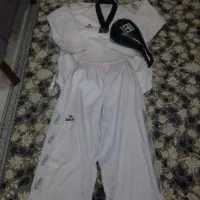 لباس تکواندو و میت