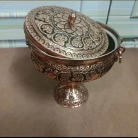 شکلات خوری و لیوان برقی