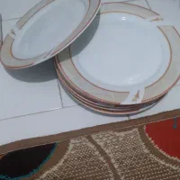 یه دست بشقاب پلو خوری نونو استفاده نشده