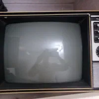 تلویزیون قدیمی عتیقه