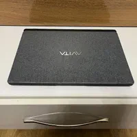 لپ تاب AVITA