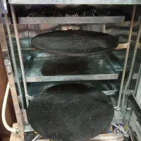 تنور فردار ۴ سینی ،۲ چدن در حد خیلی نو