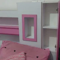 میز تحریر و تخت خواب نوجوان|تخت و سرویس خواب|شیراز, گلشن|دیوار