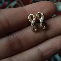 گوشواره میخی