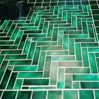 فروشنده فروشگاه سرامییک
